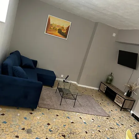 Apartment Flat *